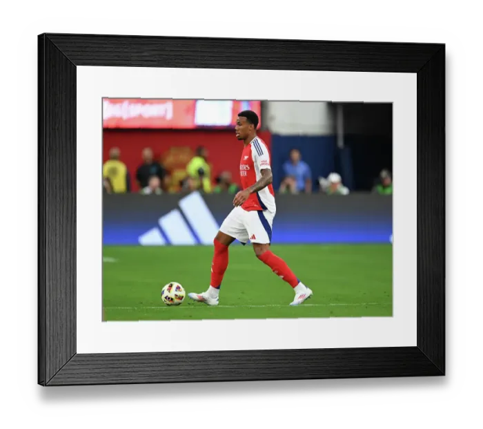 Framed Print : Arsenal FC v Manchester United - Pre-Season Friendly Framed Print : Arsenal FC v Manchester United - Pre-Season Friendly
