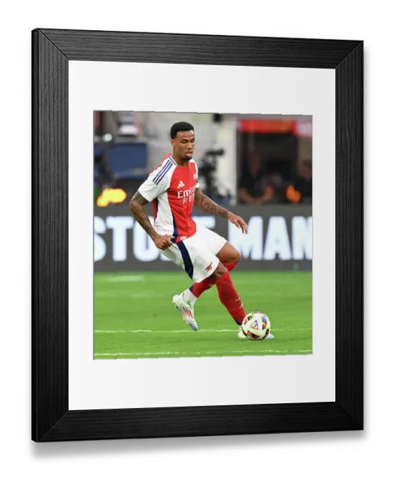 Framed Print : Arsenal FC v Manchester United - Pre-Season Friendly Framed Print : Arsenal FC v Manchester United - Pre-Season Friendly