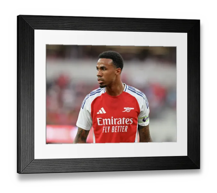 Framed Print : Arsenal FC v Manchester United - Pre-Season Friendly Framed Print : Arsenal FC v Manchester United - Pre-Season Friendly