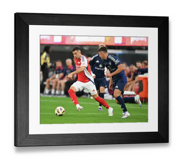 Framed Print : Arsenal FC v Manchester United - Pre-Season Friendly