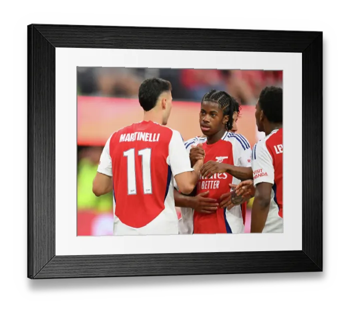 Framed Print : Arsenal FC v Manchester United - Pre-Season Friendly