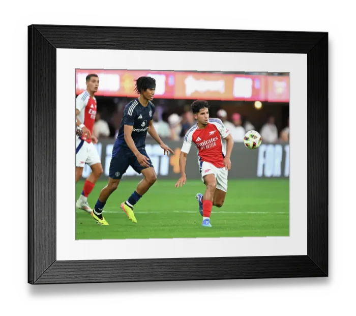 Framed Print : Arsenal FC v Manchester United - Pre-Season Friendly Framed Print : Arsenal FC v Manchester United - Pre-Season Friendly