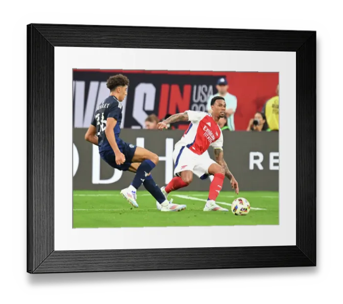Framed Print : Arsenal FC v Manchester United - Pre-Season Friendly Framed Print : Arsenal FC v Manchester United - Pre-Season Friendly