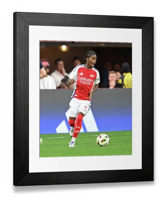Framed Print : Arsenal FC v Manchester United - Pre-Season Friendly