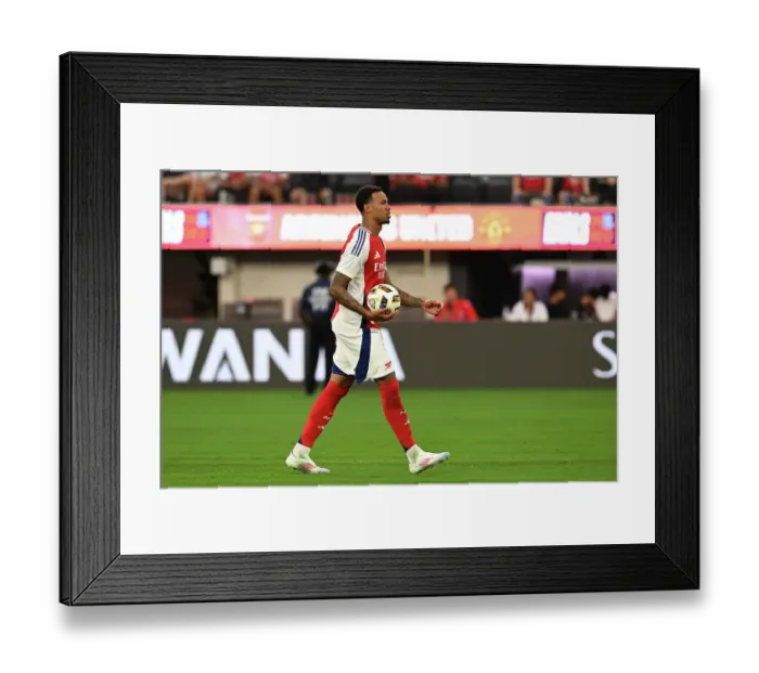 Framed Print : Arsenal FC v Manchester United - Pre-Season Friendly