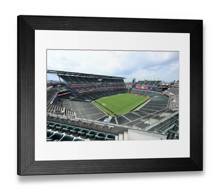 Framed Print : Arsenal FC v Liverpool FC - Pre-Season Friendly