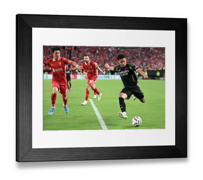 Framed Print : Arsenal FC v Liverpool FC - Pre-Season Friendly