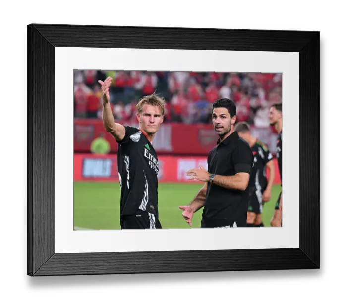 Framed Print : Arsenal FC v Liverpool FC - Pre-Season Friendly