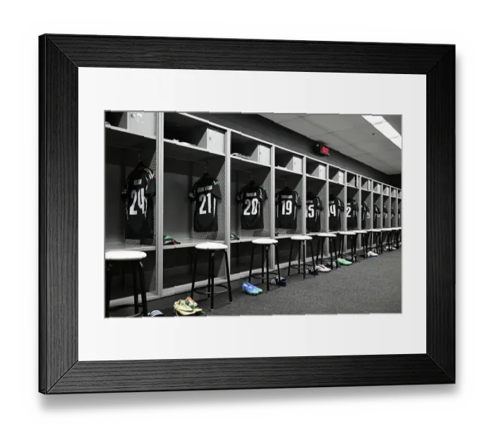 Framed Print : Arsenal FC v Liverpool FC - Pre-Season Friendly