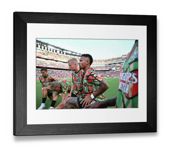 Framed Print : Arsenal FC v Liverpool FC - Pre-Season Friendly Framed Print : Arsenal FC v Liverpool FC - Pre-Season Friendly
