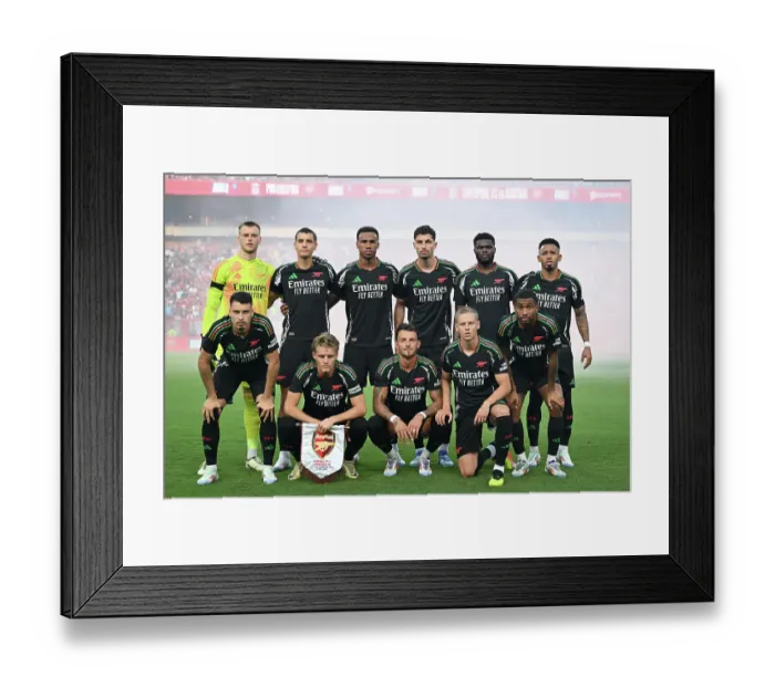 Framed Print : Arsenal FC v Liverpool FC - Pre-Season Friendly Framed Print : Arsenal FC v Liverpool FC - Pre-Season Friendly