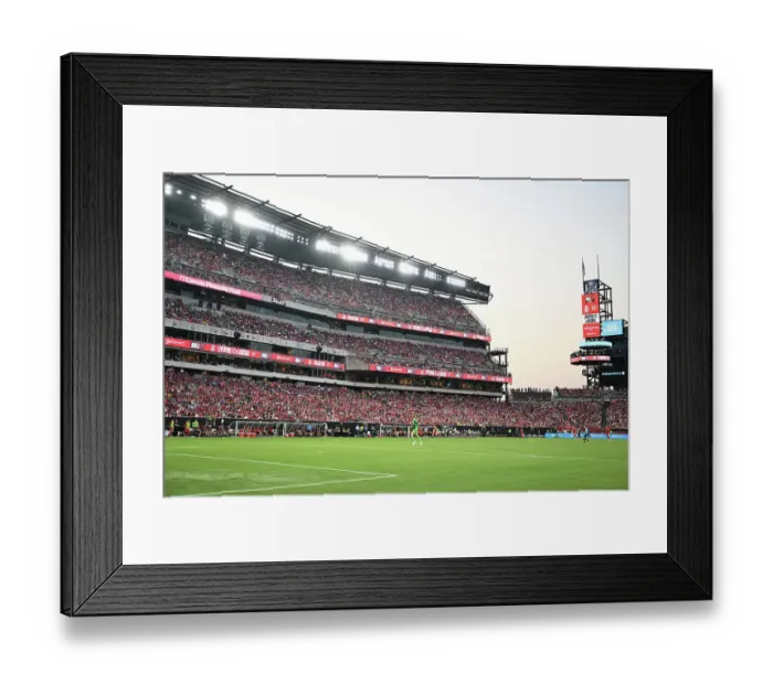 Framed Print : Arsenal FC v Liverpool FC - Pre-Season Friendly Framed Print : Arsenal FC v Liverpool FC - Pre-Season Friendly
