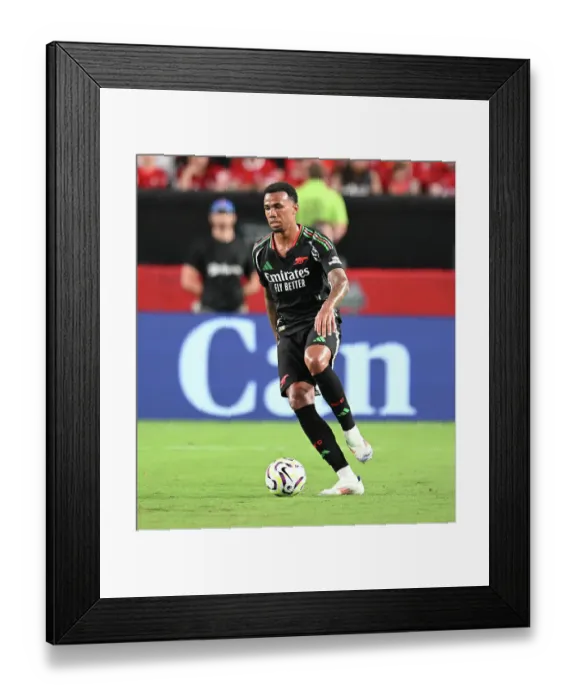 Framed Print : Arsenal FC v Liverpool FC - Pre-Season Friendly Framed Print : Arsenal FC v Liverpool FC - Pre-Season Friendly