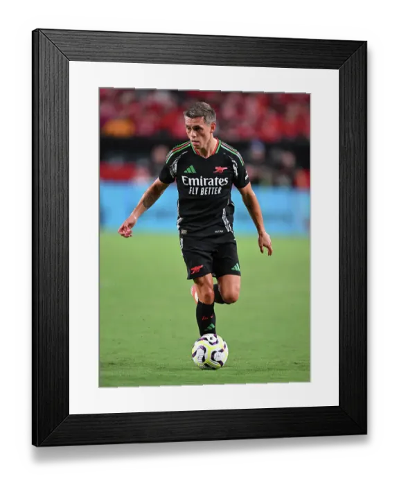 Framed Print : Arsenal FC v Liverpool FC - Pre-Season Friendly
