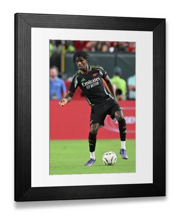 Framed Print : Arsenal FC v Liverpool FC - Pre-Season Friendly