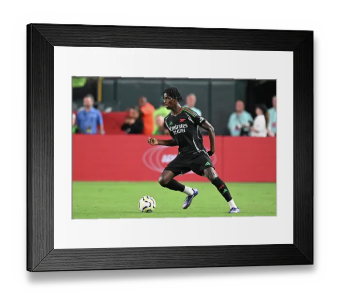 Framed Print : Arsenal FC v Liverpool FC - Pre-Season Friendly