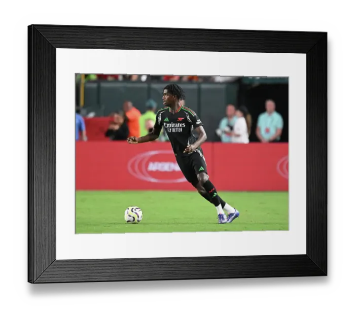 Framed Print : Arsenal FC v Liverpool FC - Pre-Season Friendly