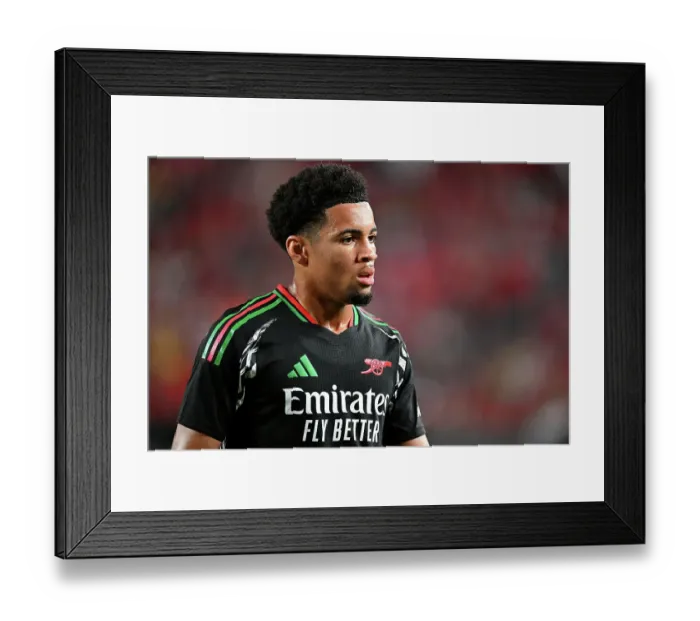 Framed Print : Arsenal FC v Liverpool FC - Pre-Season Friendly