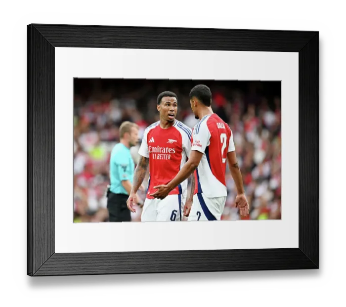 Framed Print : Arsenal v Bayer 04 Leverkusen - Pre-Season Friendly