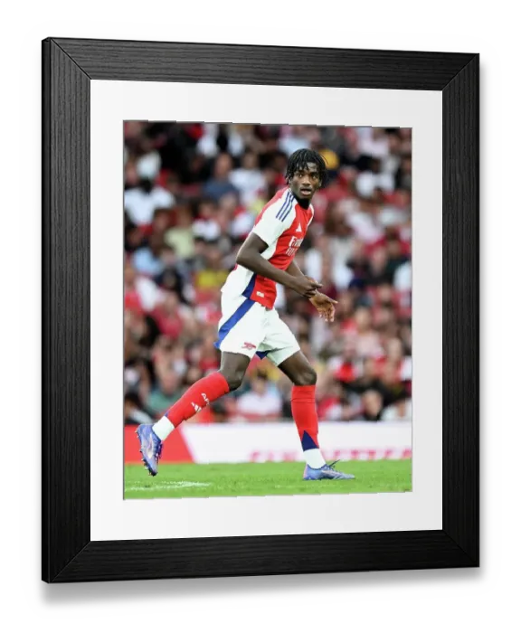 Framed Print : Arsenal v Bayer 04 Leverkusen - Pre-Season Friendly Framed Print : Arsenal v Bayer 04 Leverkusen - Pre-Season Friendly