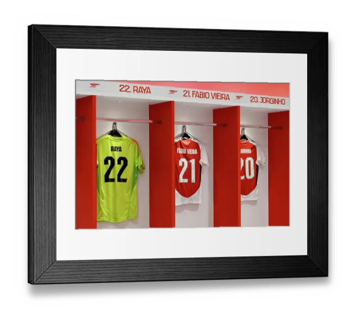 Framed Print : Arsenal v Bayer 04 Leverkusen - Pre-Season Friendly