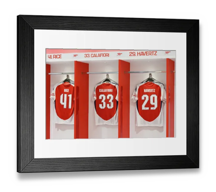 Framed Print : Arsenal v Bayer 04 Leverkusen - Pre-Season Friendly Framed Print : Arsenal v Bayer 04 Leverkusen - Pre-Season Friendly