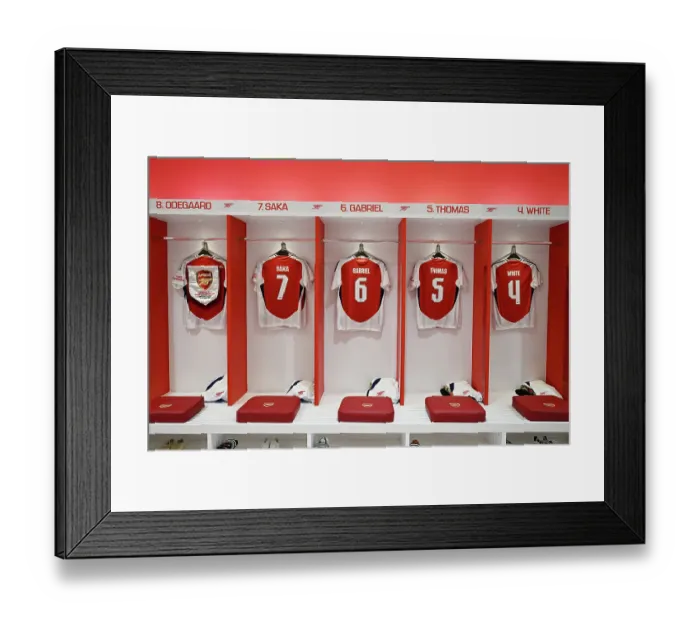 Framed Print : Arsenal v Bayer 04 Leverkusen - Pre-Season Friendly