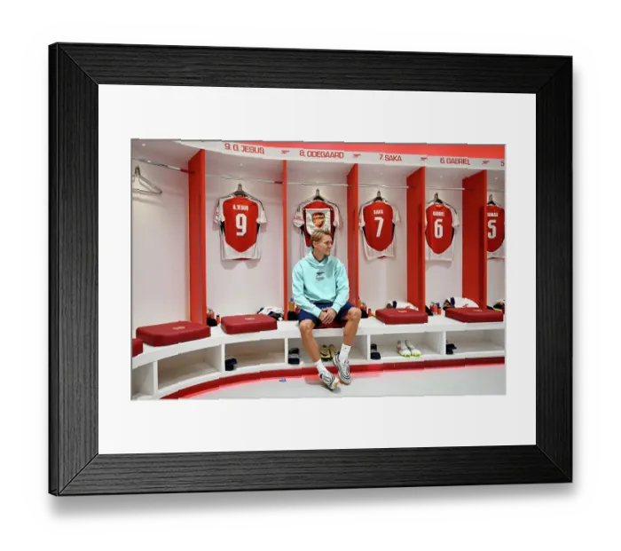 Framed Print : Arsenal v Bayer 04 Leverkusen - Pre-Season Friendly Framed Print : Arsenal v Bayer 04 Leverkusen - Pre-Season Friendly