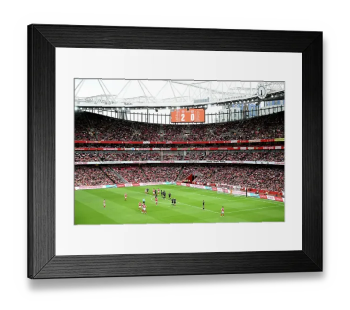 Framed Print : Arsenal v Bayer 04 Leverkusen - Pre-Season Friendly