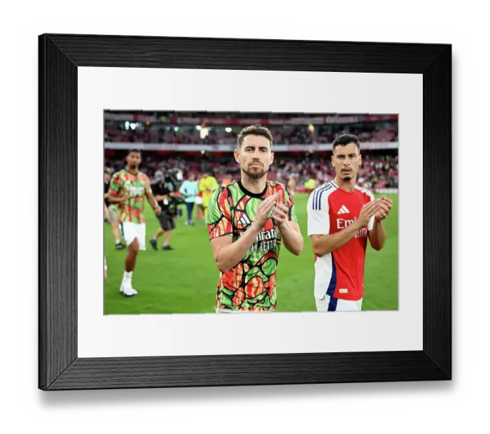 Framed Print : Arsenal v Bayer 04 Leverkusen - Pre-Season Friendly