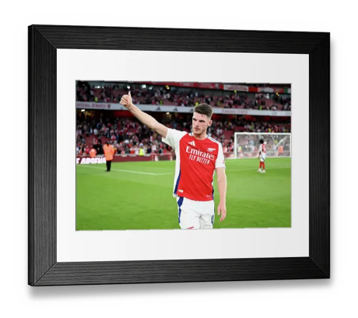 Framed Print : Arsenal v Bayer 04 Leverkusen - Pre-Season Friendly