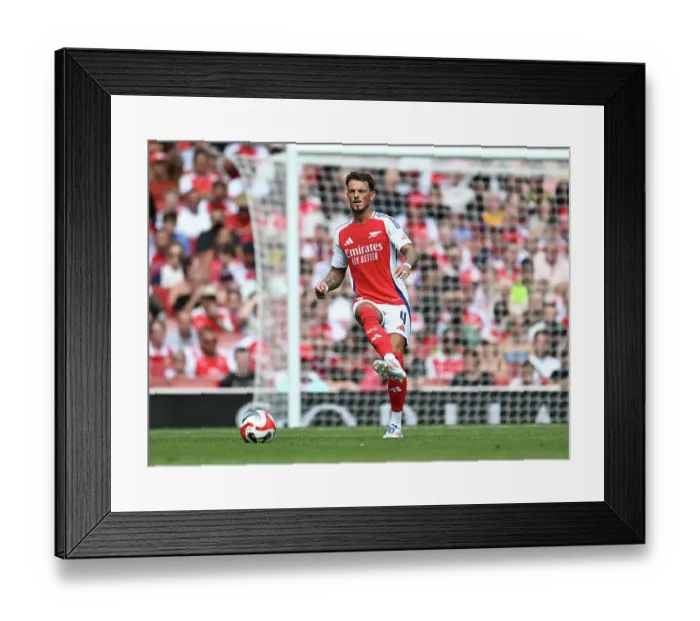Framed Print : Arsenal v Olympique Lyonnais - Pre-Season Friendly Framed Print : Arsenal v Olympique Lyonnais - Pre-Season Friendly