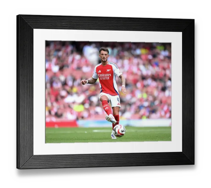 Framed Print : Arsenal v Olympique Lyonnais - Pre-Season Friendly
