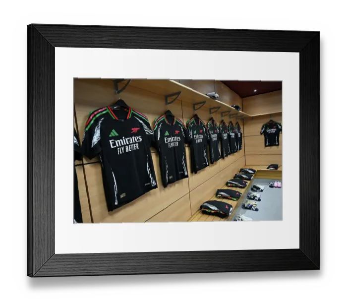 Framed Print : Aston Villa FC v Arsenal FC - Premier League