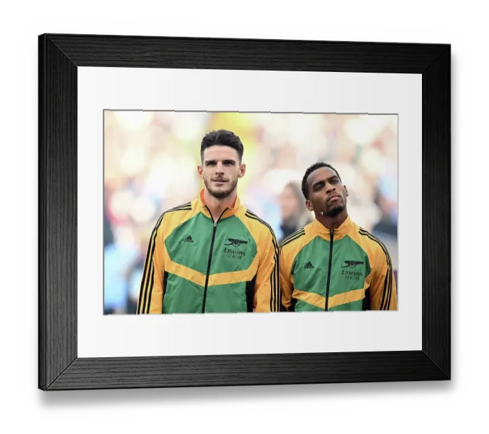 Framed Print : Aston Villa FC v Arsenal FC - Premier League