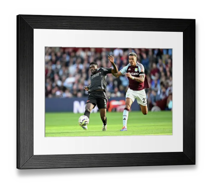 Framed Print : Aston Villa FC v Arsenal FC - Premier League
