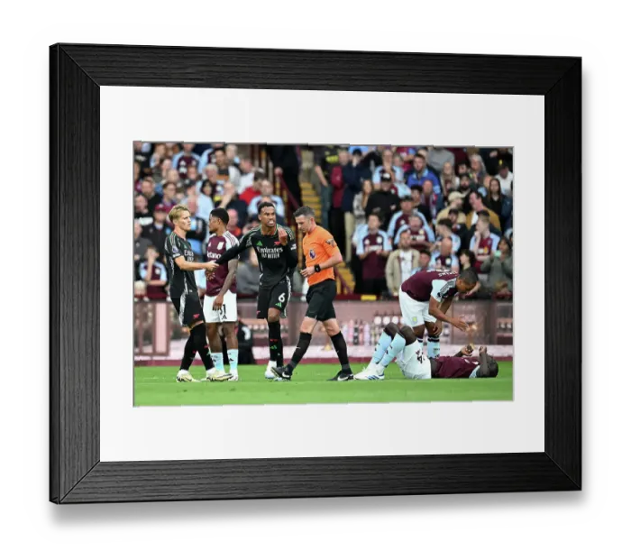 Framed Print : Aston Villa FC v Arsenal FC - Premier League