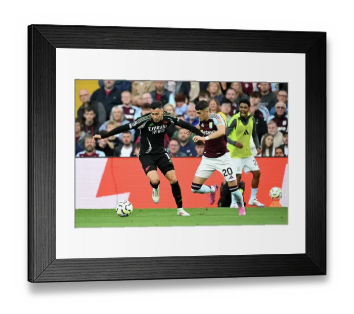 Framed Print : Aston Villa FC v Arsenal FC - Premier League