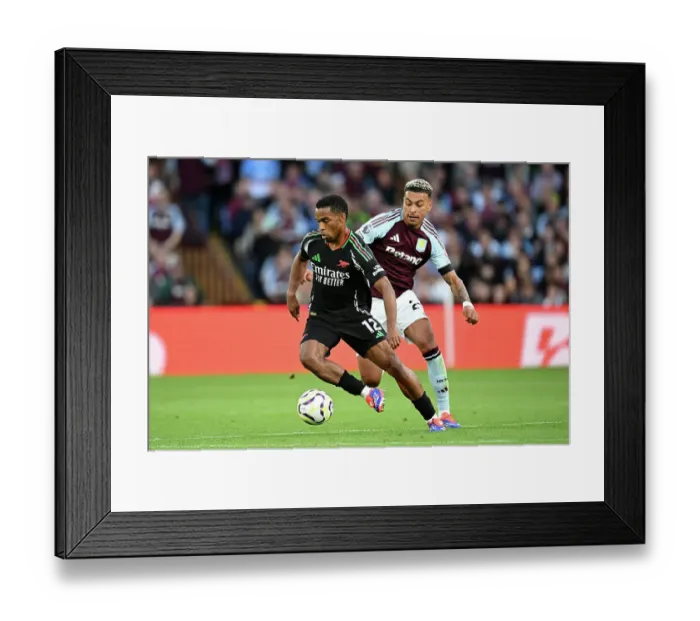 Framed Print : Aston Villa FC v Arsenal FC - Premier League