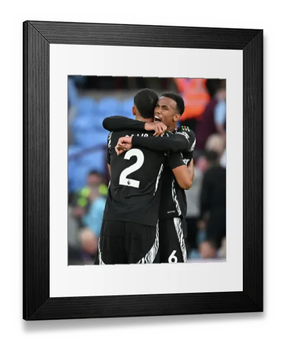Framed Print : Aston Villa FC v Arsenal FC - Premier League