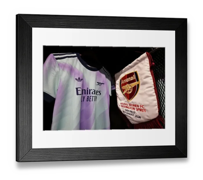 Framed Print : Washington Spirit v Arsenal Women: Pre Season Friendly