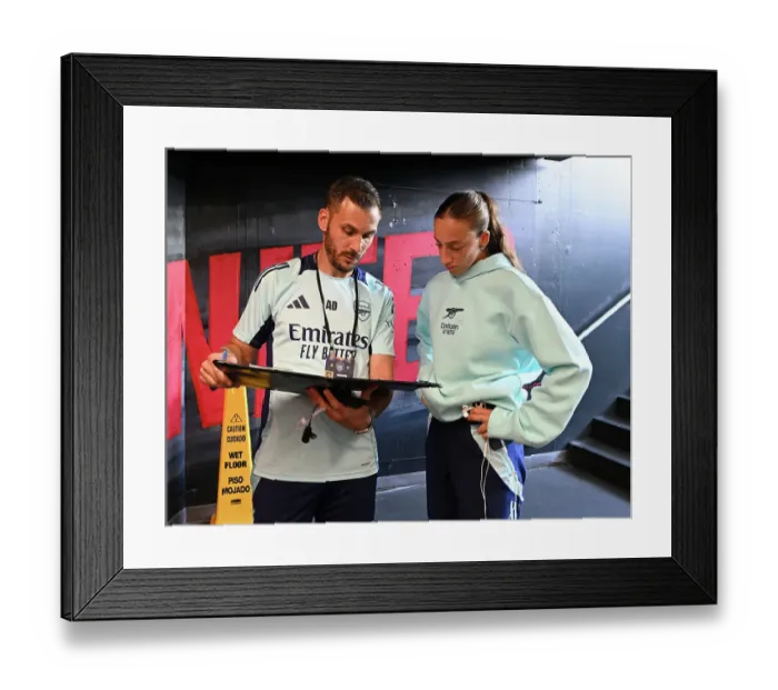 Framed Print : Washington Spirit v Arsenal Women: Pre Season Friendly Framed Print : Washington Spirit v Arsenal Women: Pre Season Friendly