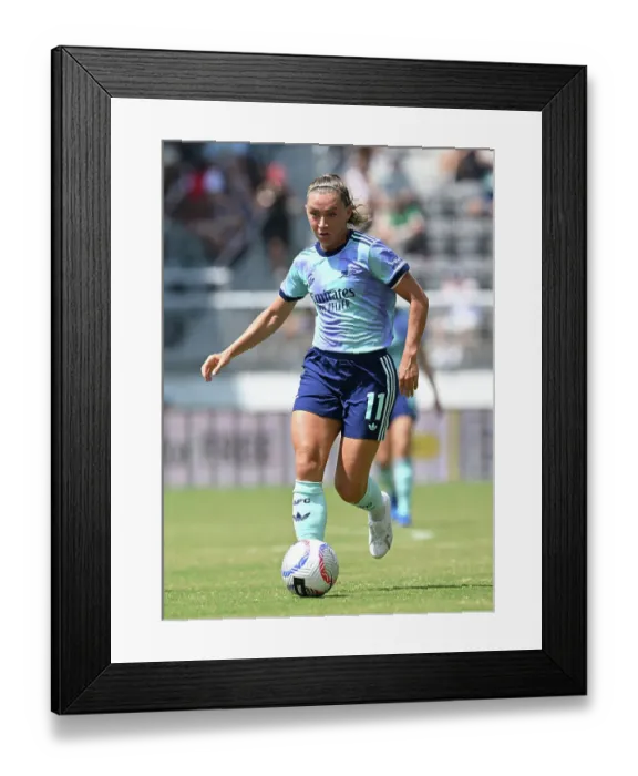 Framed Print : Washington Spirit v Arsenal Women: Pre Season Friendly