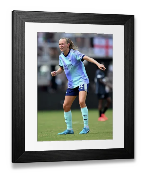 Framed Print : Washington Spirit v Arsenal Women: Pre Season Friendly Framed Print : Washington Spirit v Arsenal Women: Pre Season Friendly