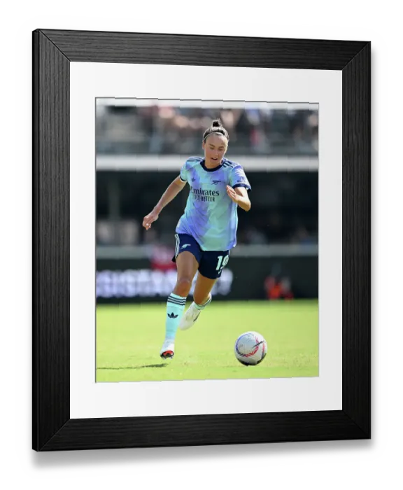 Framed Print : Washington Spirit v Arsenal Women: Pre Season Friendly