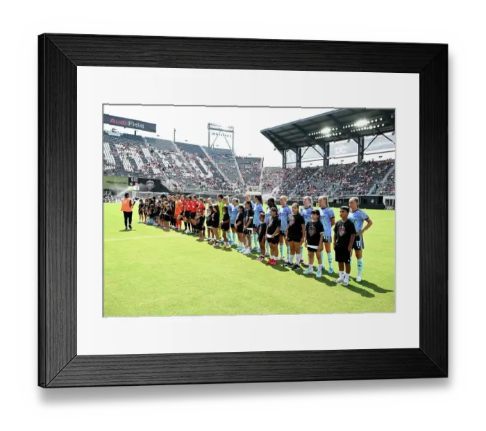 Framed Print : Washington Spirit v Arsenal Women: Pre Season Friendly