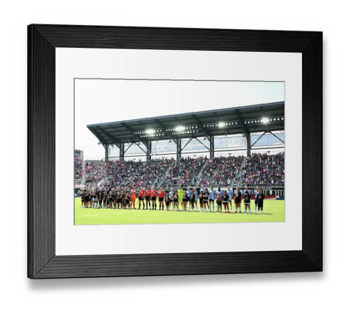 Framed Print : Washington Spirit v Arsenal Women: Pre Season Friendly