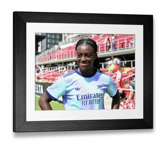 Framed Print : Washington Spirit v Arsenal Women: Pre Season Friendly