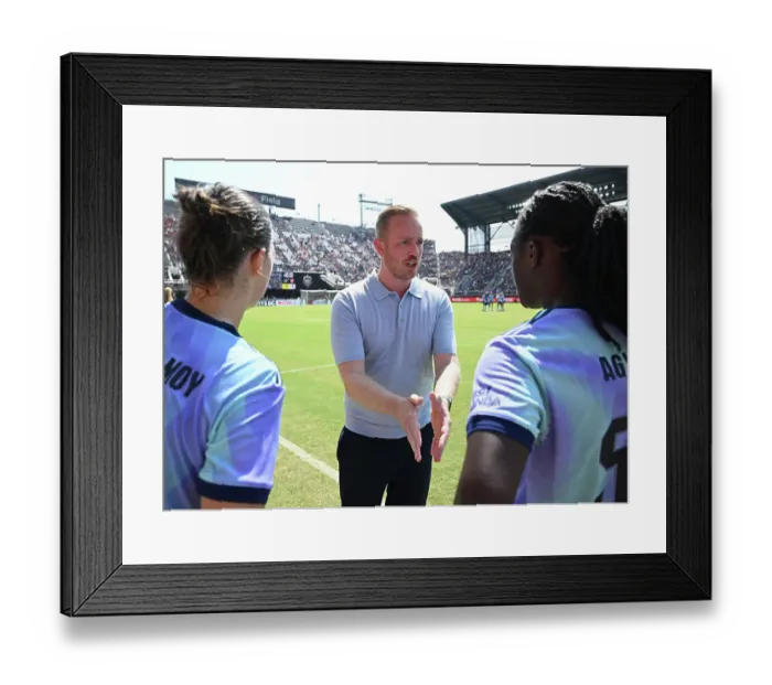 Framed Print : Washington Spirit v Arsenal Women: Pre Season Friendly Framed Print : Washington Spirit v Arsenal Women: Pre Season Friendly