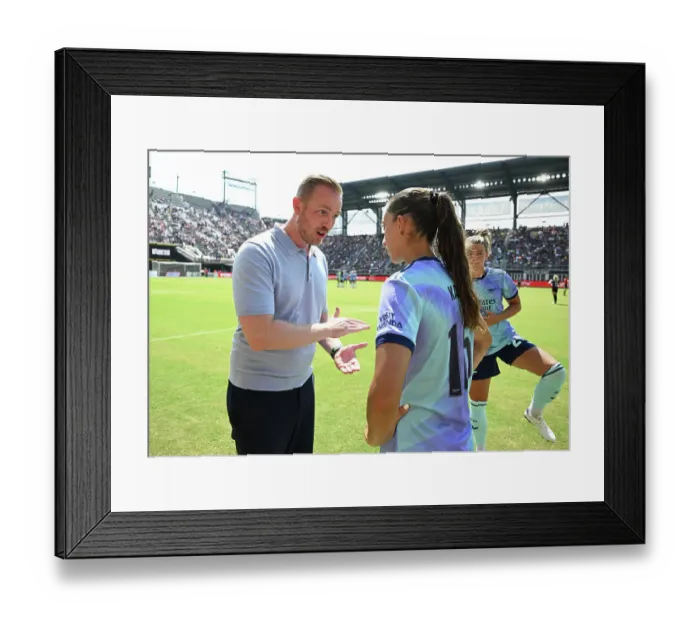 Framed Print : Washington Spirit v Arsenal Women: Pre Season Friendly Framed Print : Washington Spirit v Arsenal Women: Pre Season Friendly